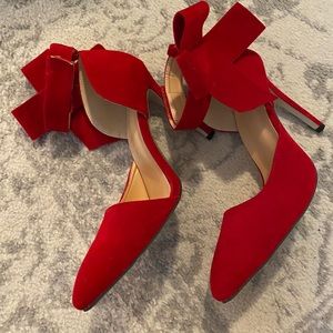 Red bow Heels